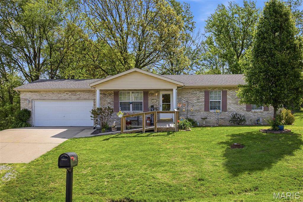 446 Oak Street - Photo 1