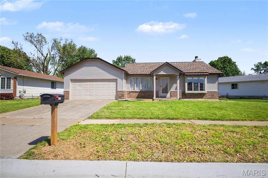 4115 Ninetieth Avenue - Photo 1