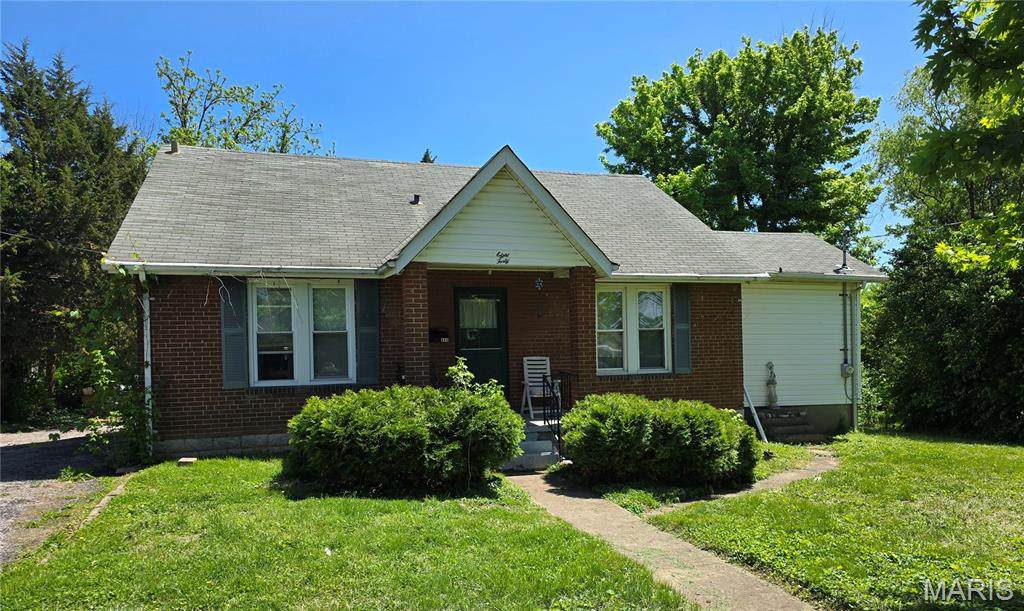 840 Florissant Road - Photo 1