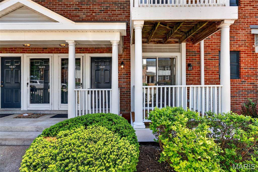 1441 Oriole Place - Photo 1