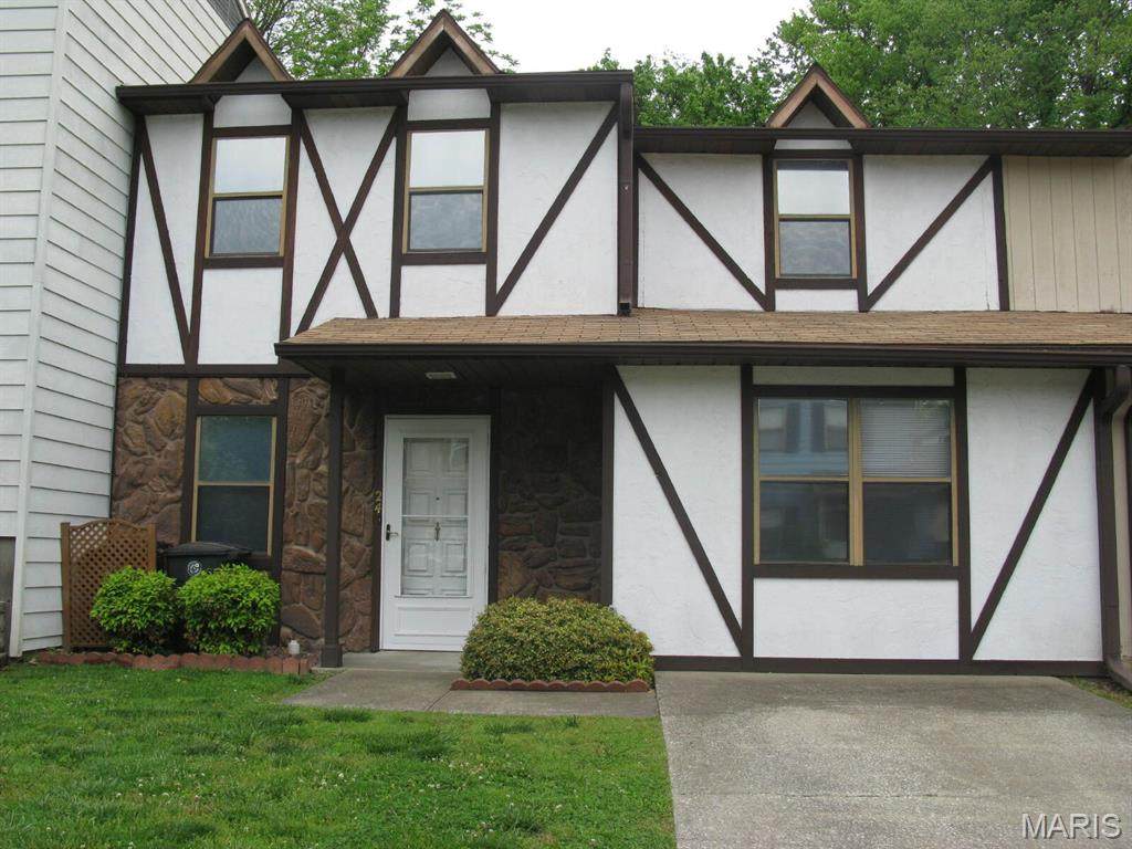 1310 Lexington Avenue - Photo 1