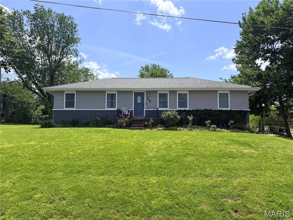 908 Springfield Avenue - Photo 1