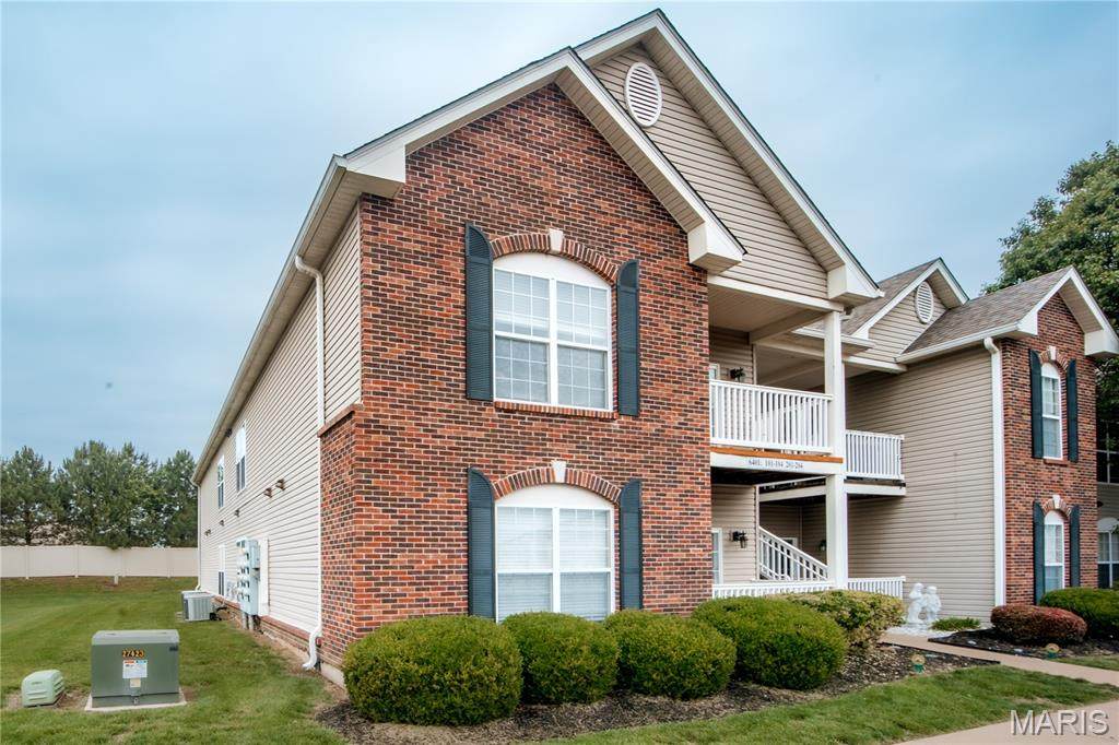 6401 Brookfield Court Drive - Photo 1