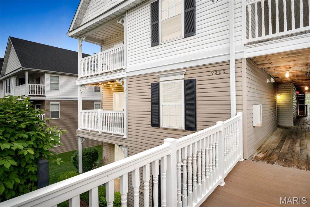 9202 Spring Creek Lane - Photo 1