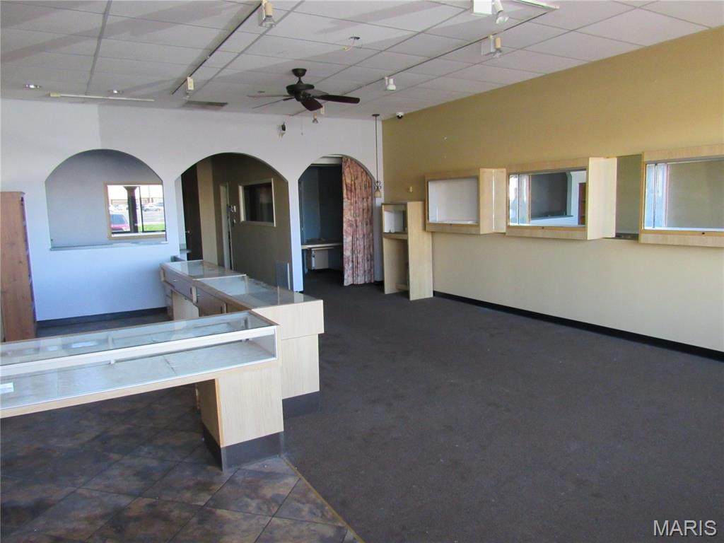 219 Center Drive - Photo 1