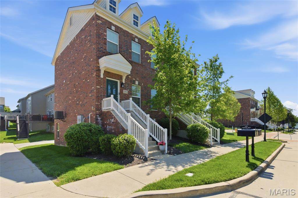 2416 Larksong Drive - Photo 1