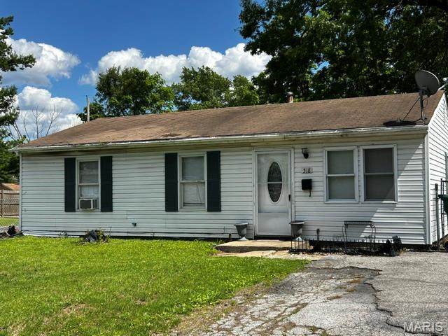 518 Saint James Drive - Photo 1