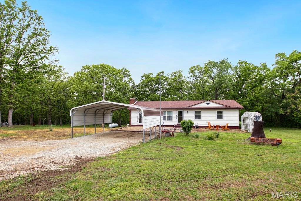1066 Sun Meadow Road - Photo 1