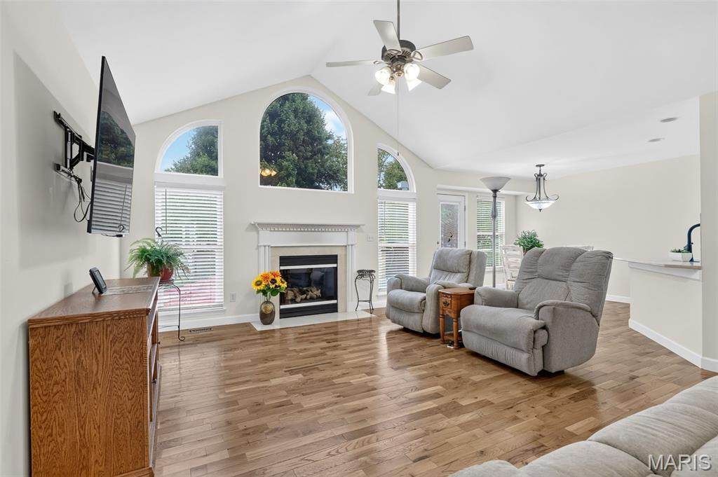 202 Park Ridge Drive - Photo 1