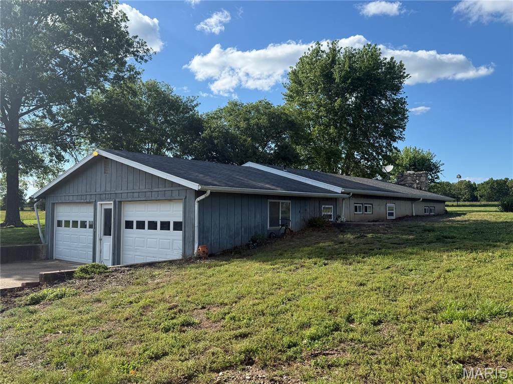 190 Airport Road - Photo 1