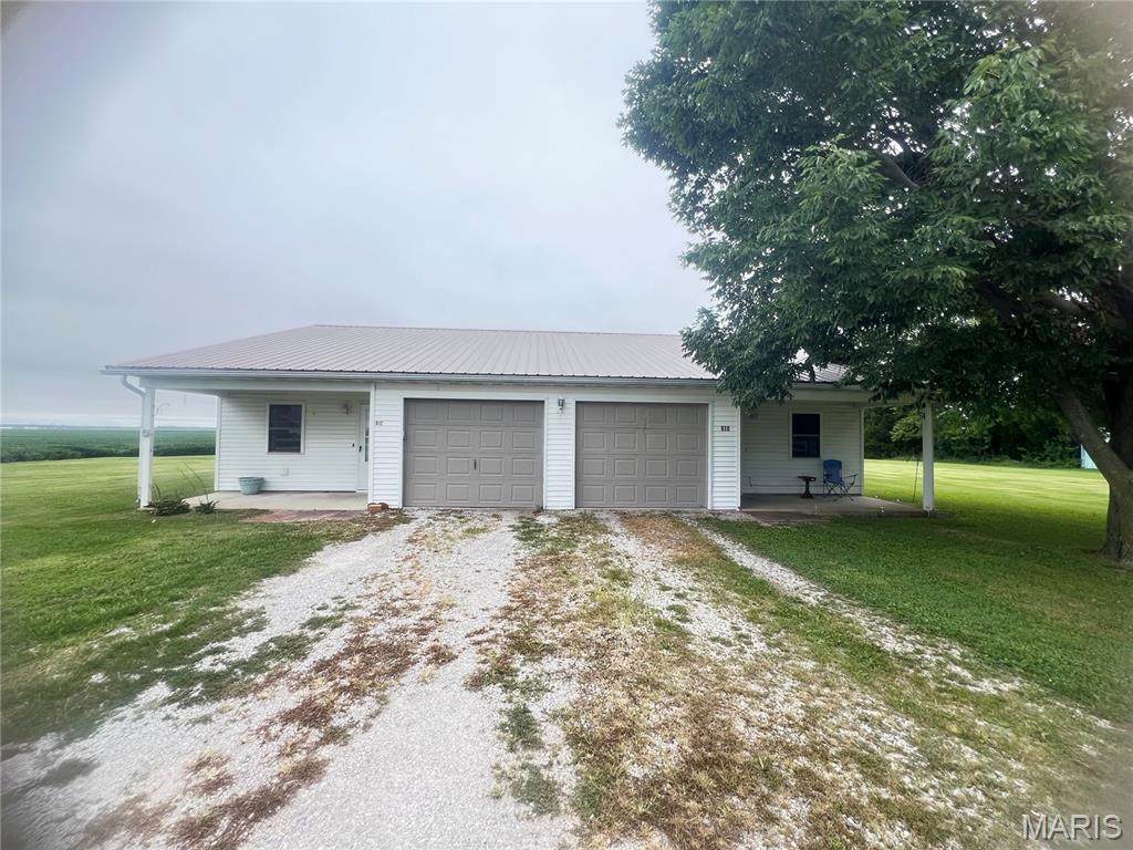 812 Douglas Street - Photo 1
