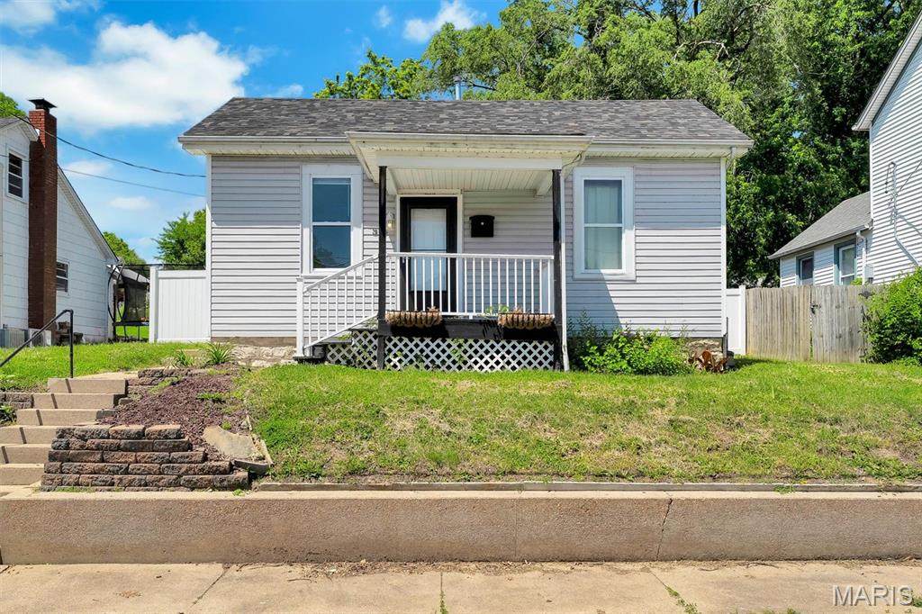 315 Williams Street - Photo 1