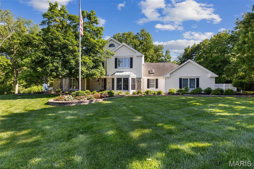 825 Greenwich Green Lane - Photo 1