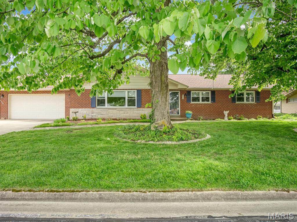 270 Charles Street - Photo 1