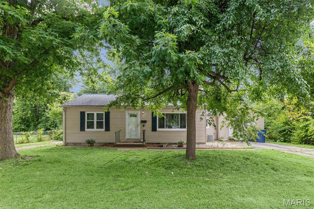 625 Royal Heights Road - Photo 1