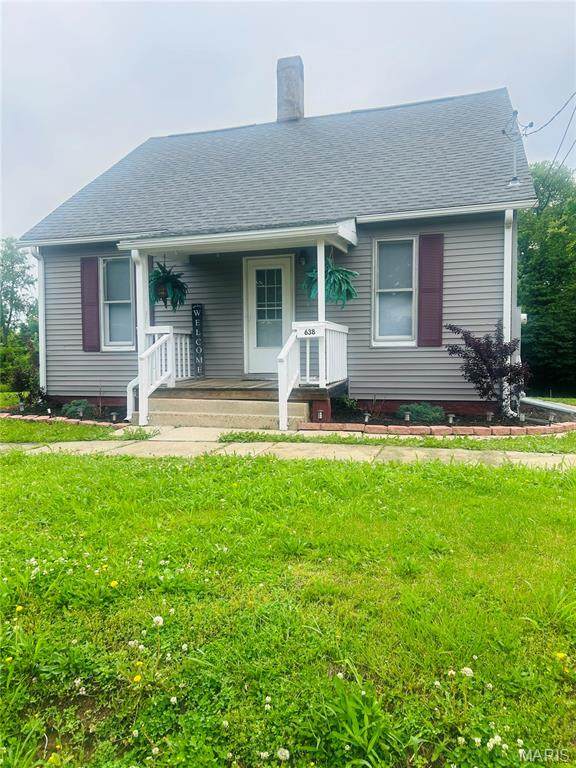 638 5th Street - Photo 1