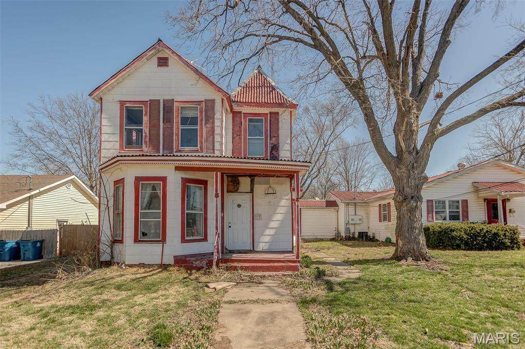 309 Giddings Avenue - Photo 1