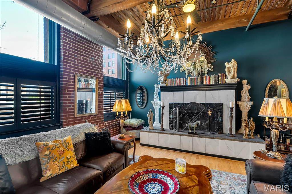 703 13th Street - Photo 1
