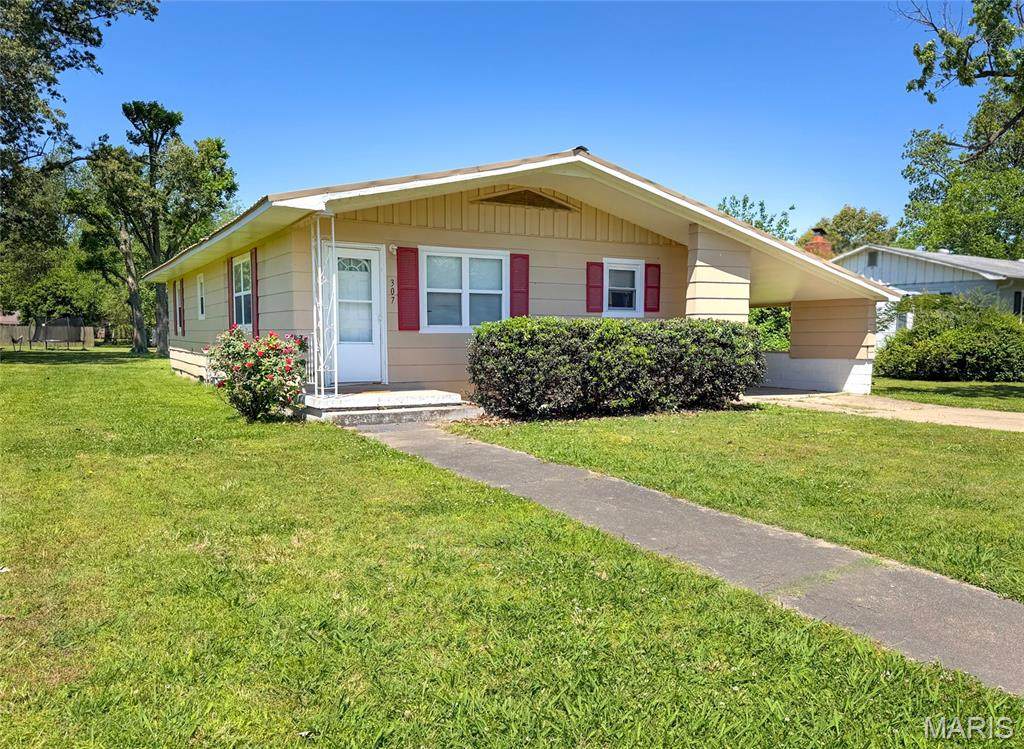 307 Medler Street - Photo 1