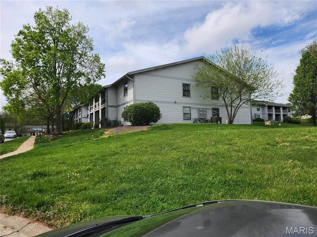 1615 Summergate Parkway - Photo 1