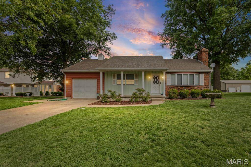205 Marlynn Court - Photo 1