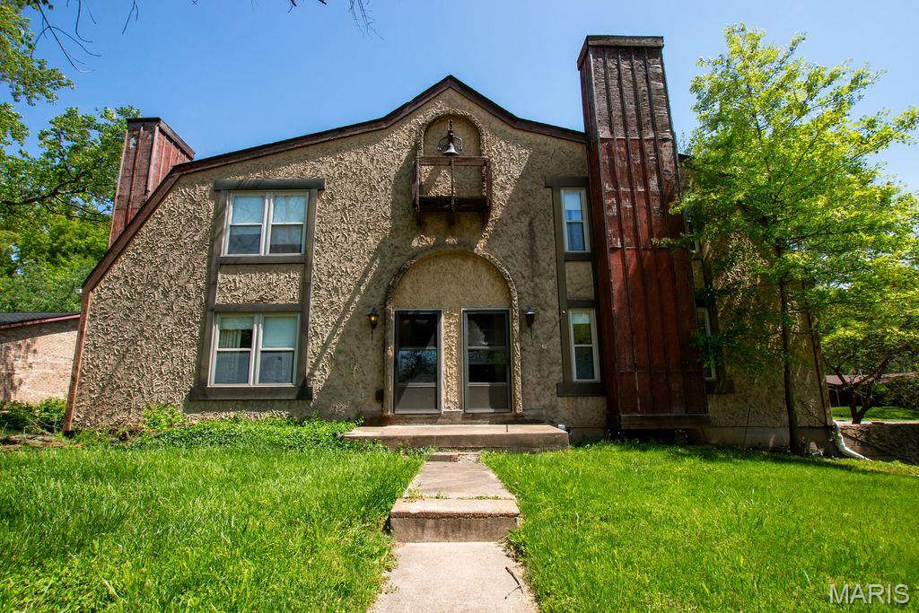 102 Britanna Drive - Photo 1