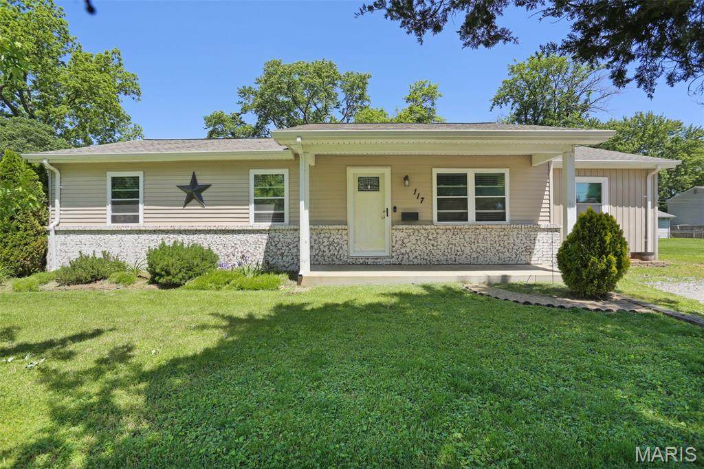 117 Oak Street - Photo 1
