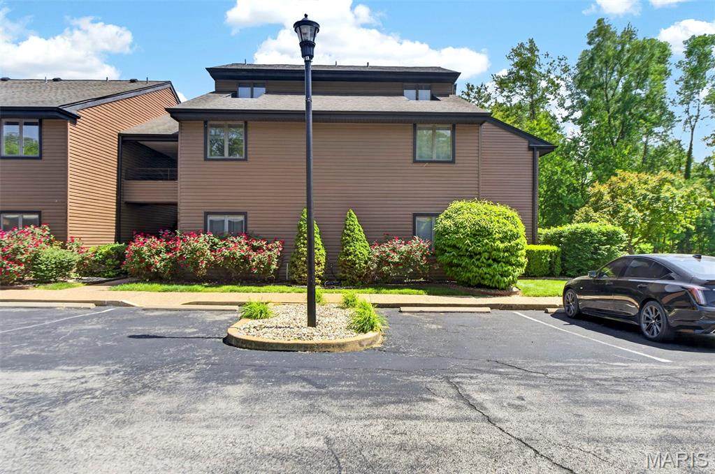 13818 Amiot Drive - Photo 1