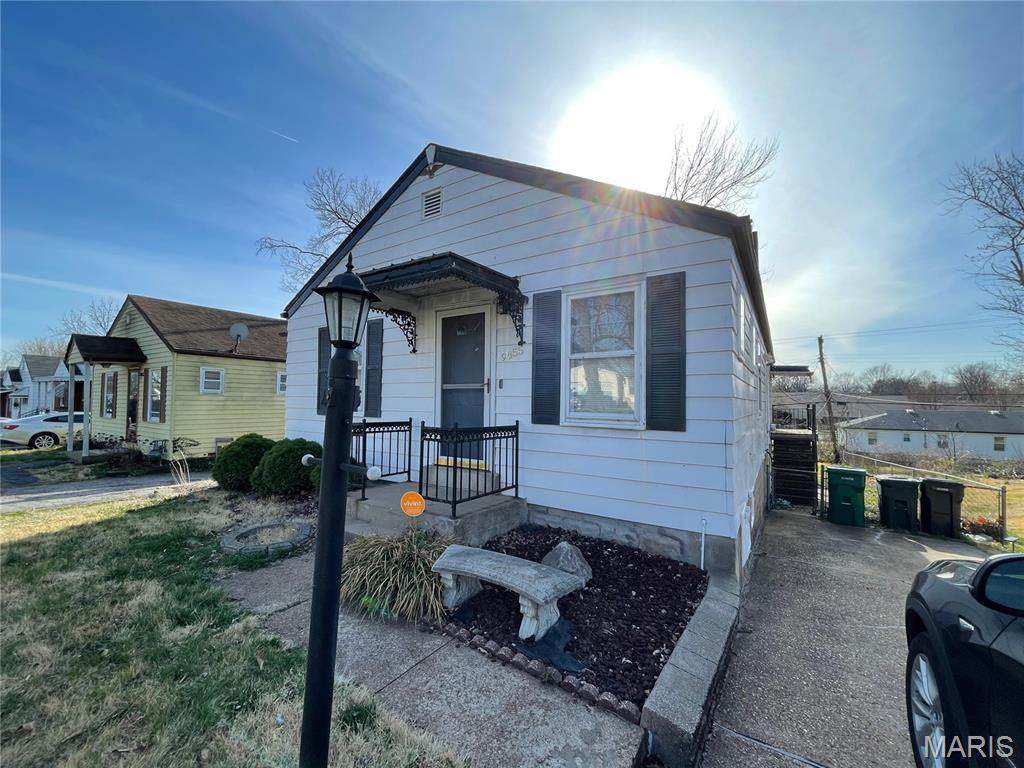 9855 Green Valley Drive - Photo 1