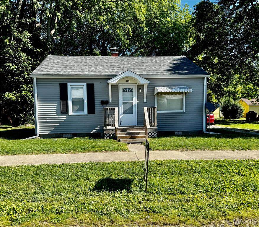 819 Washington Avenue - Photo 1