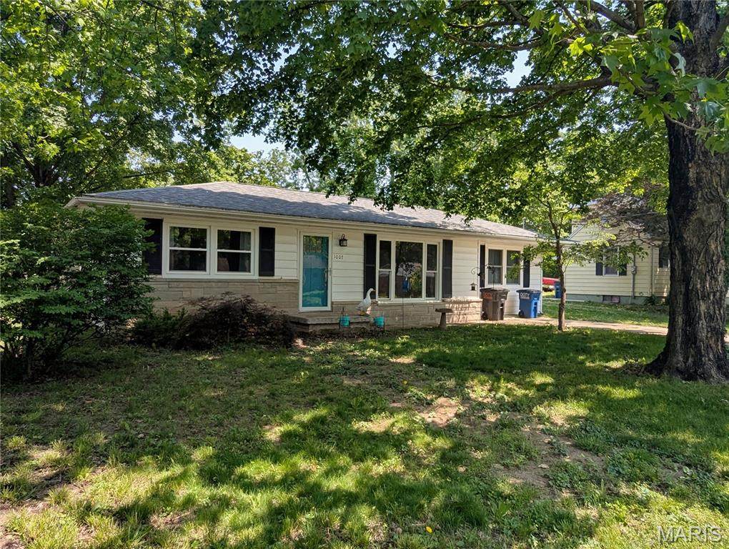1007 College Avenue - Photo 1