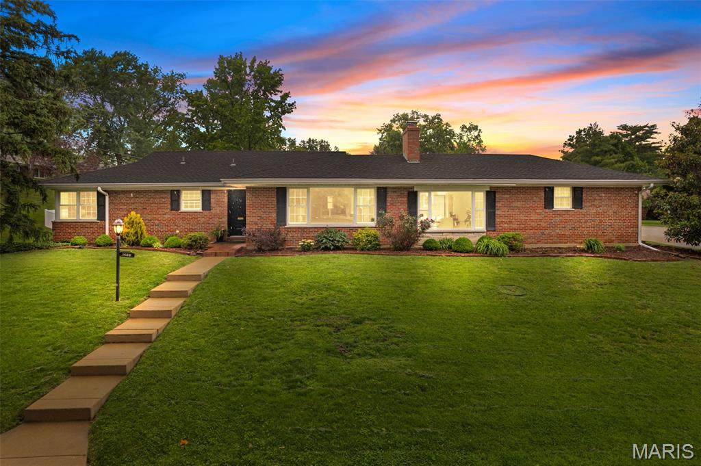 1400 Norman Place - Photo 1