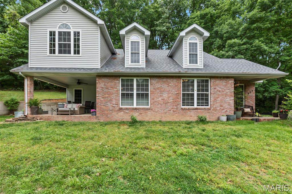 227 Knollwood Drive - Photo 1