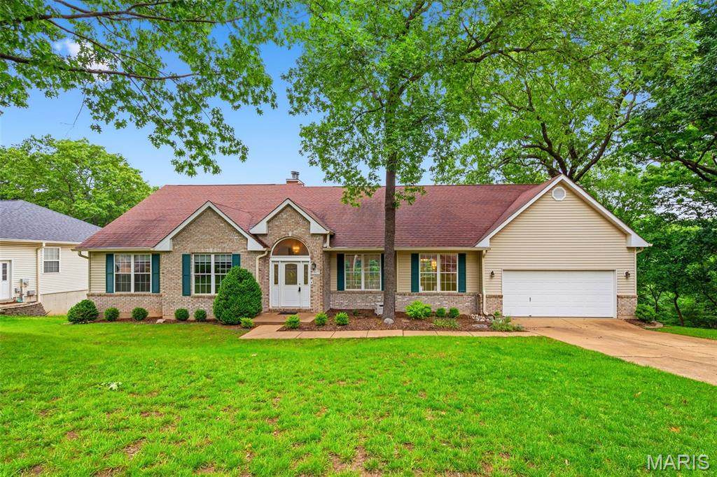 5063 Oak Bluff Drive - Photo 1