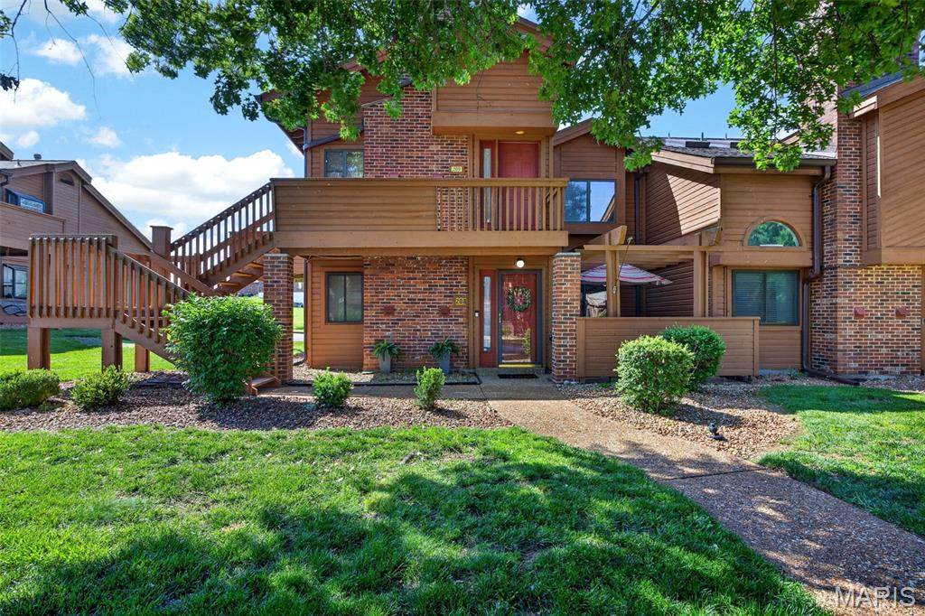 208 Kipling Way - Photo 1