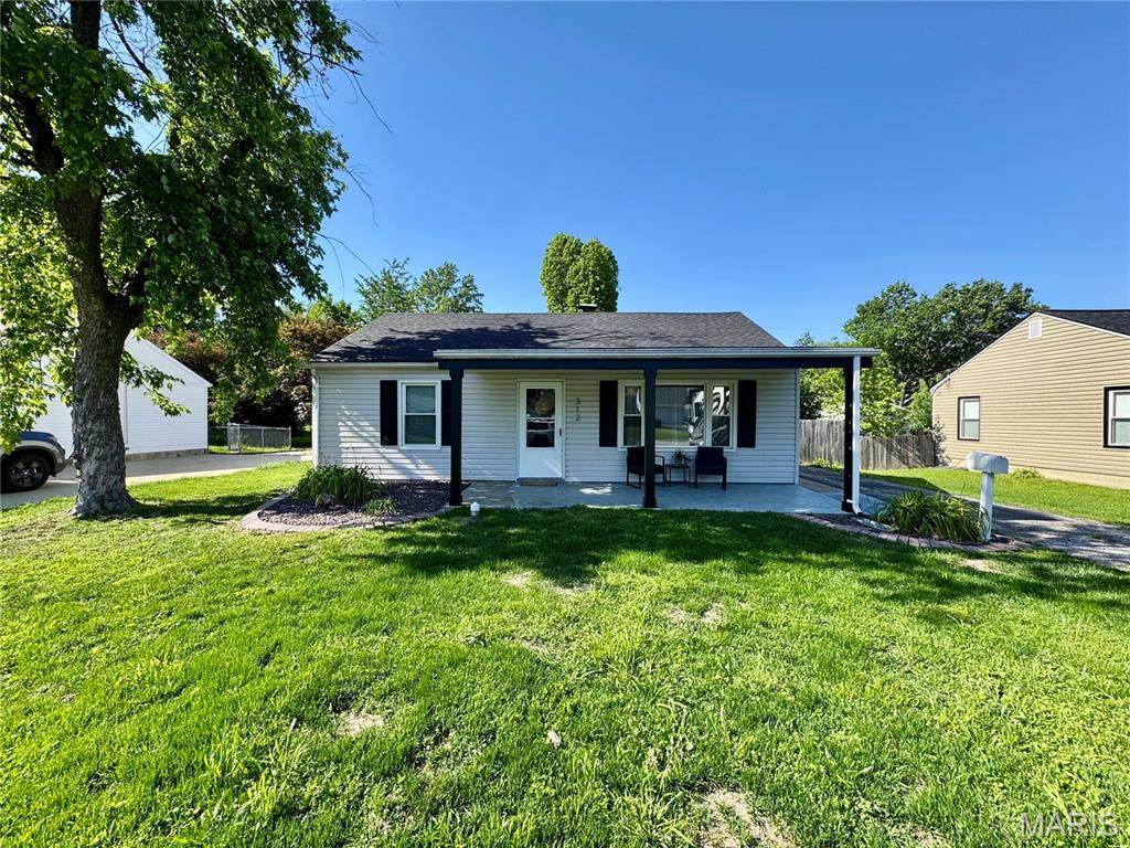 312 Joy Drive - Photo 1