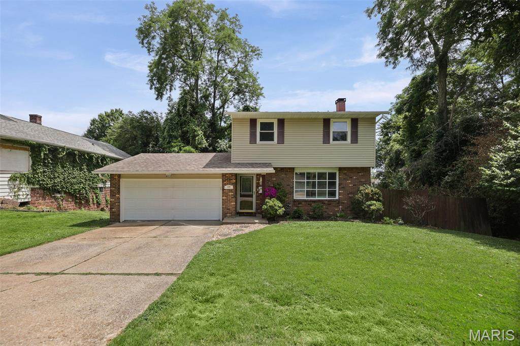219 Patterson Place - Photo 1