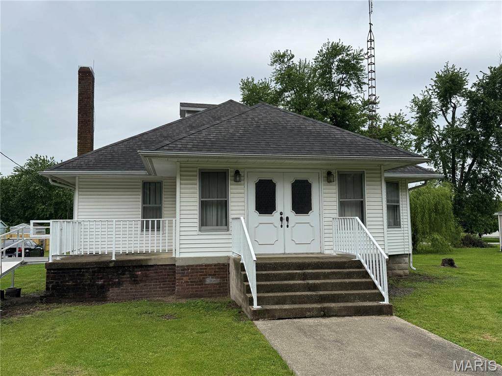 406 Cleveland Street - Photo 1