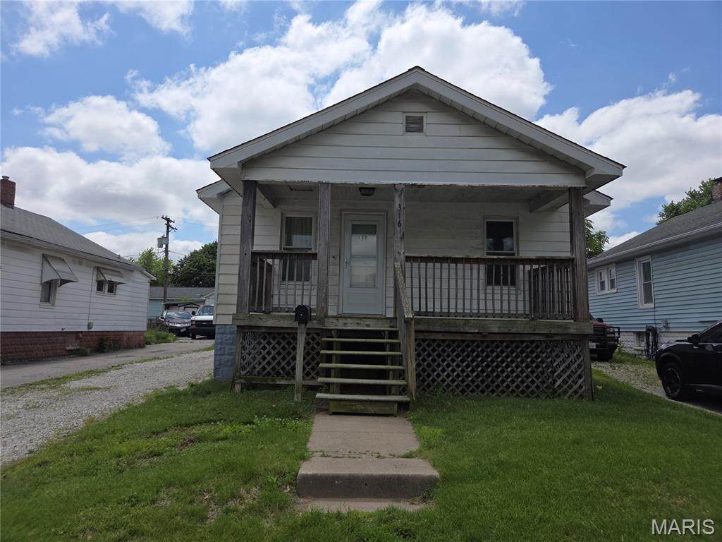316 Picker Avenue - Photo 1