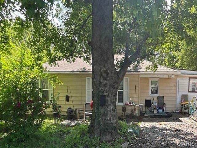 7117 Boclair Drive - Photo 1