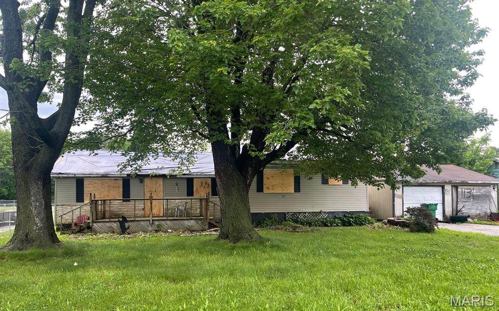 1131 Walnut Drive - Photo 1