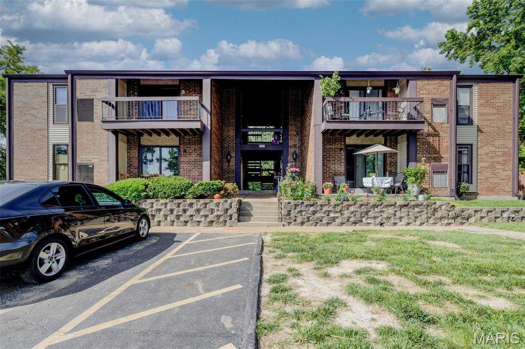 4222 Kay Lane - Photo 1