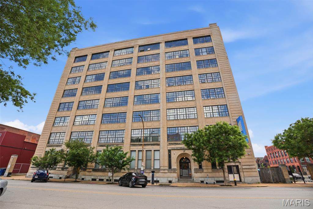 2020 Washington Avenue - Photo 1