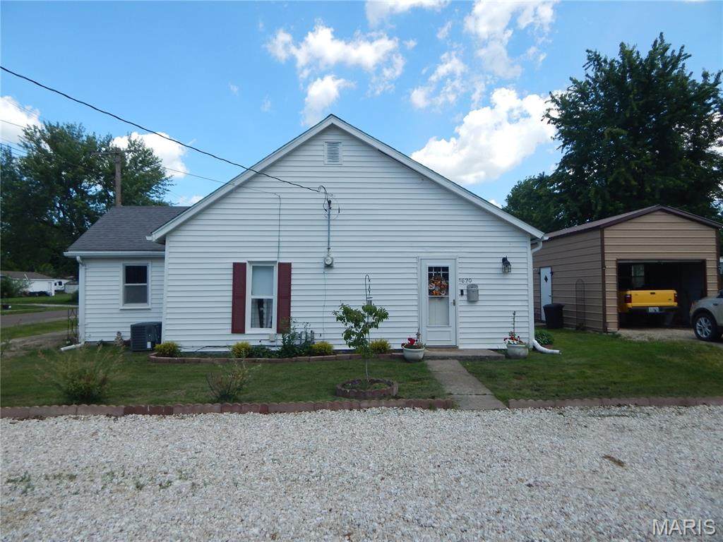 1620 Centennial - Photo 1