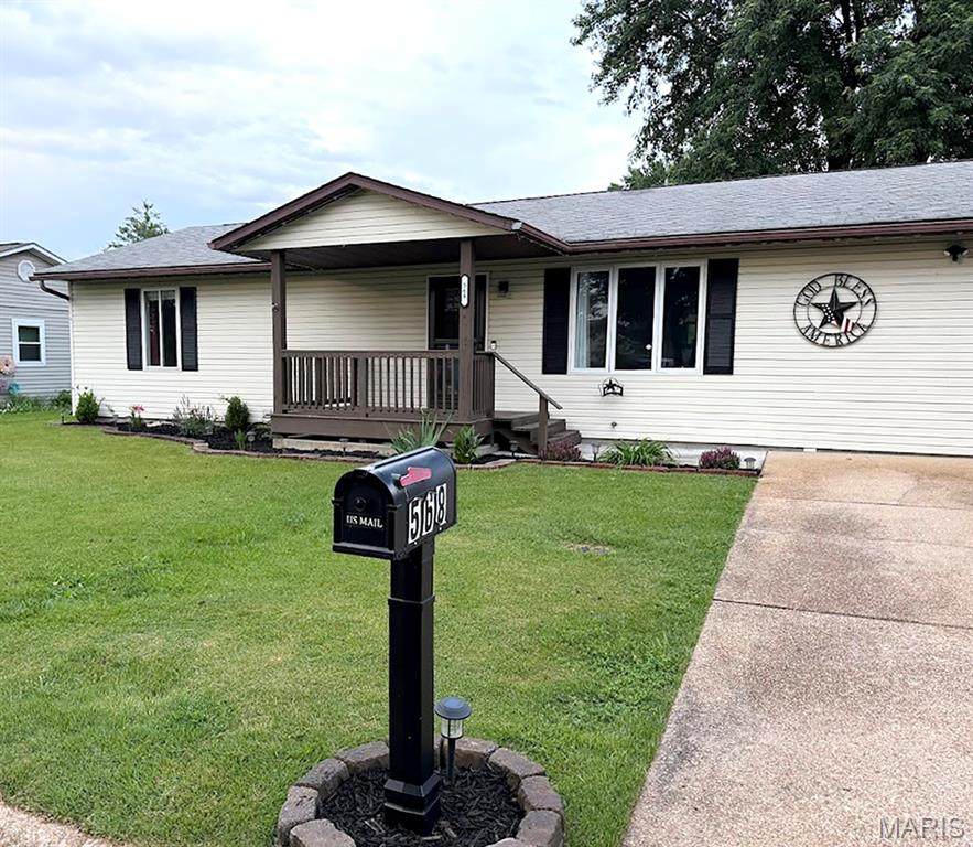 568 Lake Meadow Drive - Photo 1