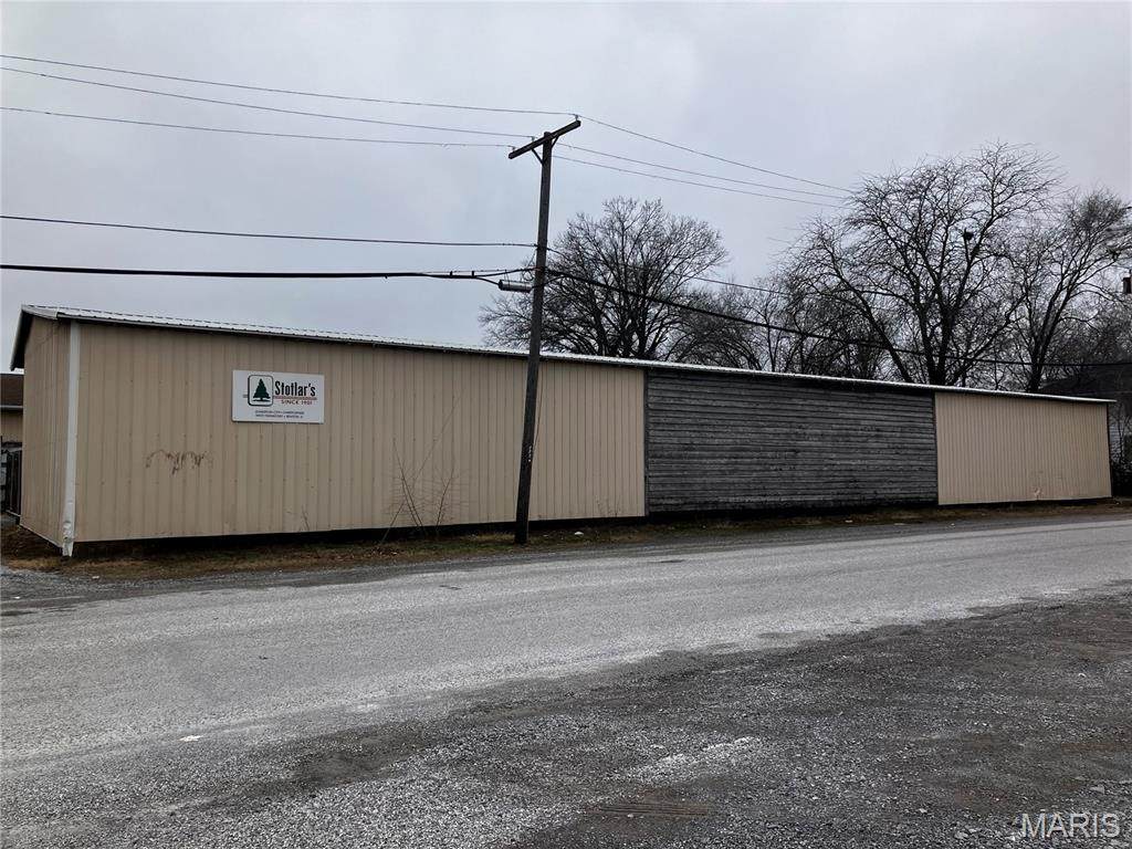 221 Main Street - Photo 1
