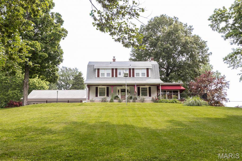 419 66th Street - Photo 1
