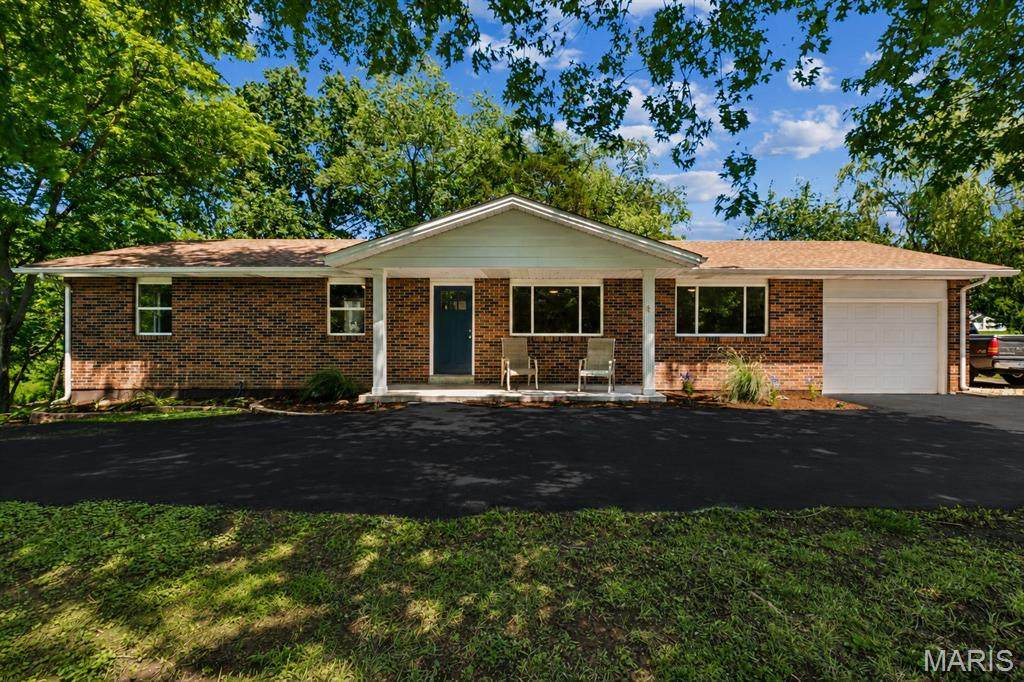 1740 Parr Road - Photo 1