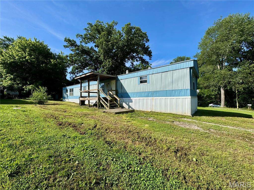 716 16th Street - Photo 1