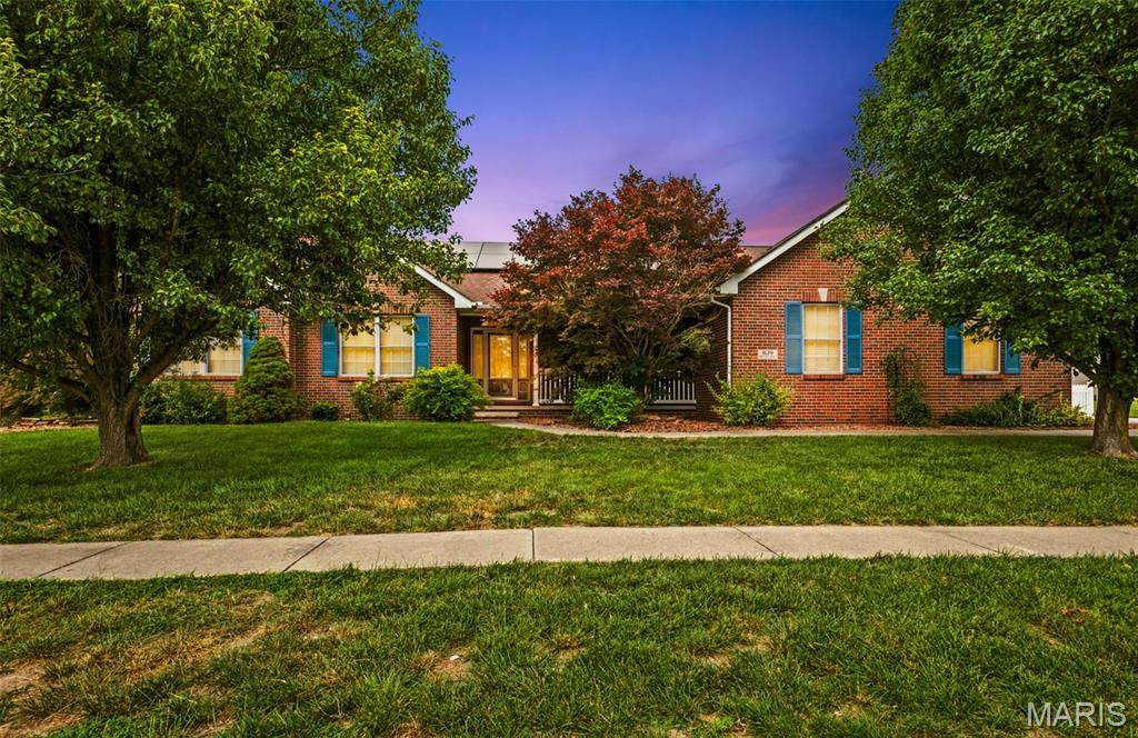 829 Brooke Lane - Photo 1